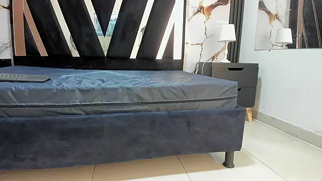 KarinaSimonz online show from 10-09-25, 07:12