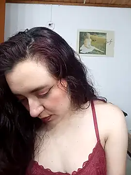 Snapshot of Emi_chik chatting on 02-09-25, 03:11 Emi chik online show from 02-09-25, 03:11