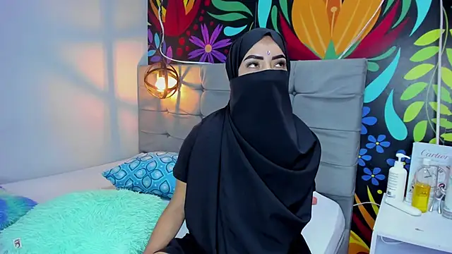 Sweet hot mia online show from 01-07-25, 07:38