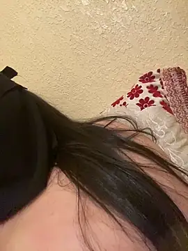 Cameelia online show from 11-23-25, 10:04