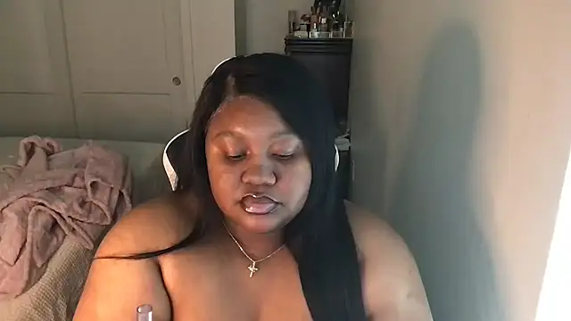 explosivekitty69 online show from 10-07-25, 10:18