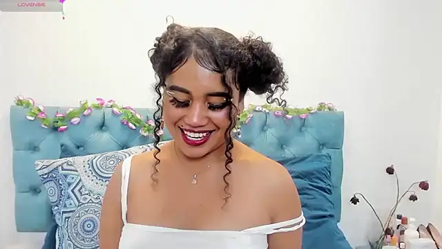 Sophie Smith69 online show from 02-12-25, 01:06