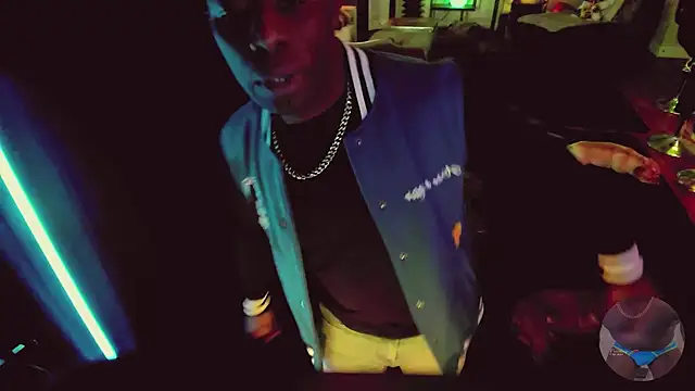 Pressure69mee online show from 02-26-25, 09:05