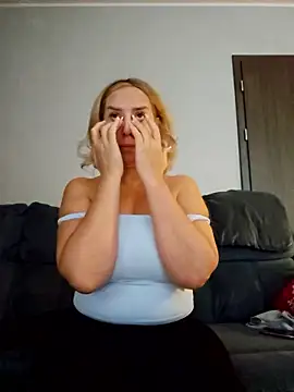 MariaRichi  online show from 01-09-26, 07:44