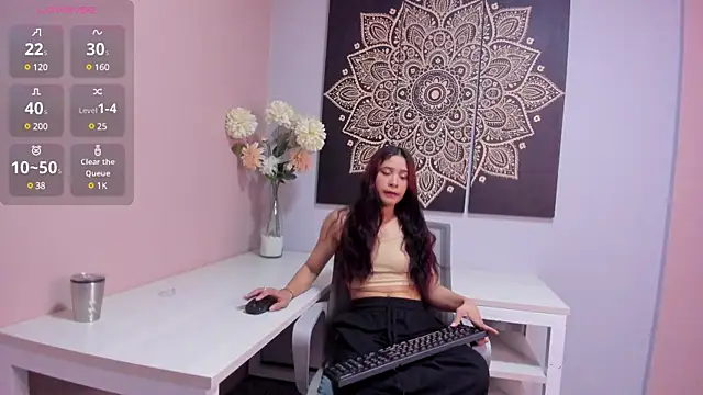 adelaa 11 online show from 01-28-25, 12:11