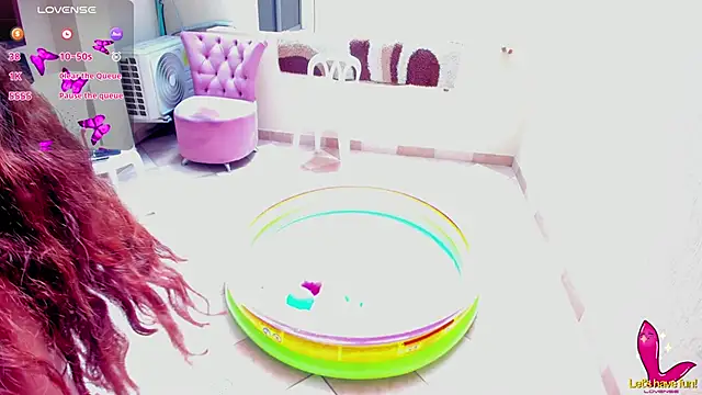 Snapshot of ShainaBonne chatting on 09-17-25, 03:57 ShainaBonne online show from 09-17-25, 03:57