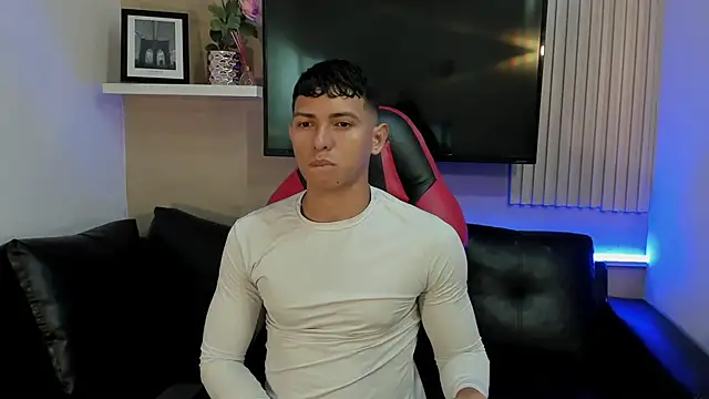 Snapshot of yei-sant chatting on 11-27-25, 02:35 yei-sant online show from 11-27-25, 02:35