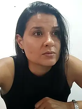 elena jonees online show from 10-09-25, 08:18