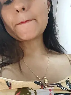 elena jonees online show from 10-20-25, 07:47