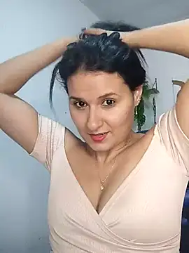 elena jonees online show from 11-07-25, 08:09