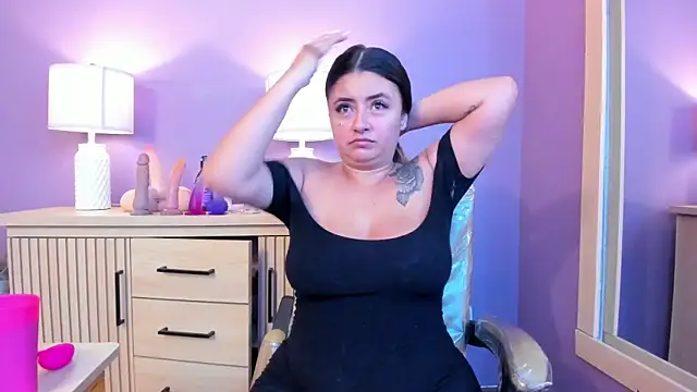 nathalie rossel online show from 12-20-25, 04:14