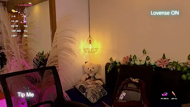 Hannah williams1 online show from 11-04-25, 09:03