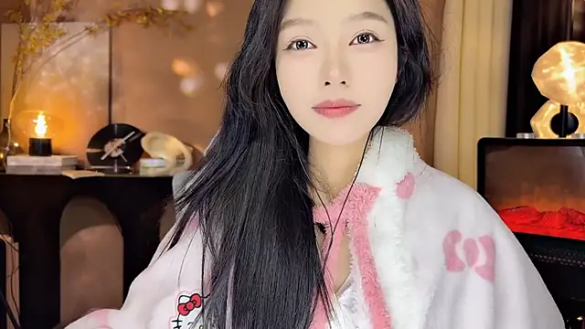 xiaodaibabyy online show from 12-20-24, 04:04