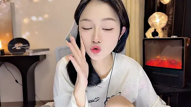 xiaodaibabyy online show from 02-13-25, 01:37