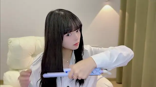 xiaodaibabyy online show from 10-14-25, 06:25