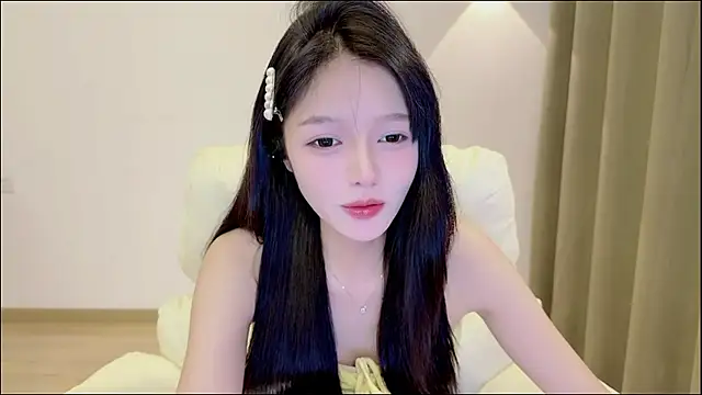 xiaodaibabyy online show from 11-20-25, 02:06