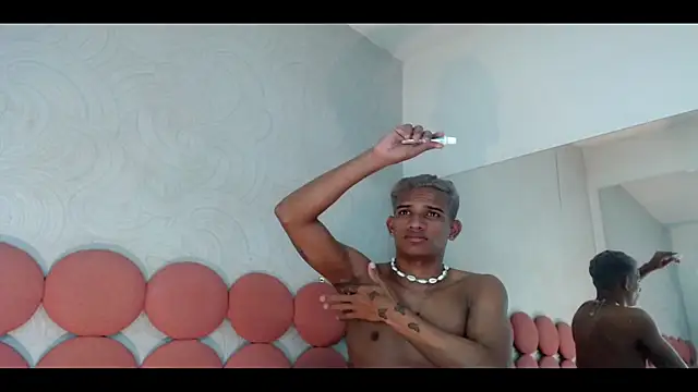 AbrahanBratz online show from 01-17-25, 10:34