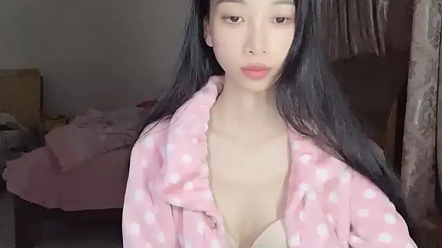 Lili-2 online show from 02-16-25, 11:05