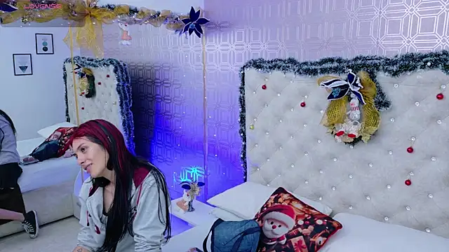 Derieri D online show from 12-18-25, 08:04