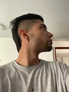 Snapshot of Jestebanano chatting on 03-02-25, 03:59 Jestebanano online show from 03-02-25, 03:59