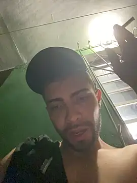 Snapshot of Jestebanano chatting on 09-27-25, 12:48 Jestebanano online show from 09-27-25, 12:48