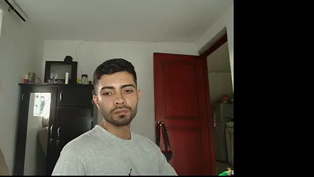 Snapshot of Jestebanano chatting on 10-15-25, 08:53 Jestebanano online show from 10-15-25, 08:53