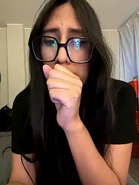 AleFantasy0001 online show from 10-11-25, 04:12