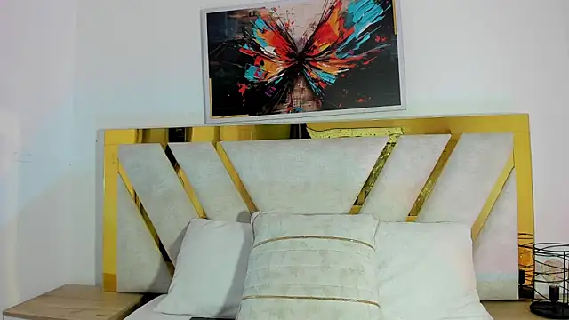 Emma Payton online show from 10-13-25, 11:32