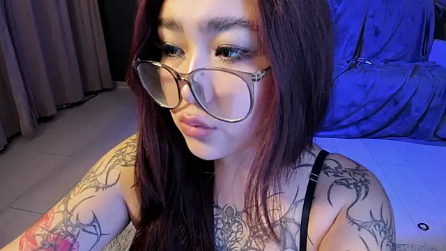 Yuriko May online show from 02-07-25, 07:49