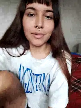 Snapshot of Cloeegoth chatting on 03-16-25, 08:21 Cloeegoth online show from 03-16-25, 08:21