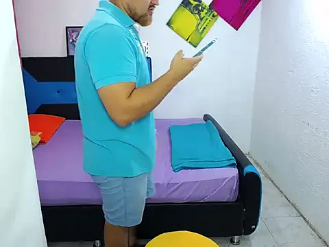 pitbullveryhot online show from 12-05-24, 12:55