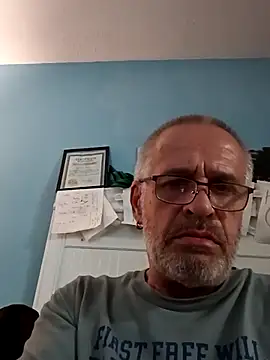 Snapshot of geilerschwanz64 chatting on 02-27-25, 09:22 geilerschwanz64 online show from 02-27-25, 09:22