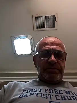 Snapshot of geilerschwanz64 chatting on 02-28-25, 03:37 geilerschwanz64 online show from 02-28-25, 03:37