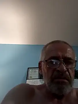 Snapshot of geilerschwanz64 chatting on 03-21-25, 09:34 geilerschwanz64 online show from 03-21-25, 09:34