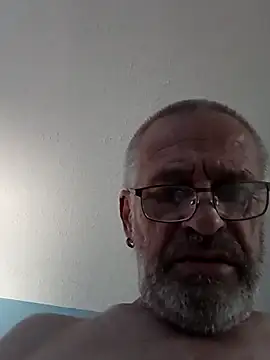 Snapshot of geilerschwanz64 chatting on 03-22-25, 01:54 geilerschwanz64 online show from 03-22-25, 01:54