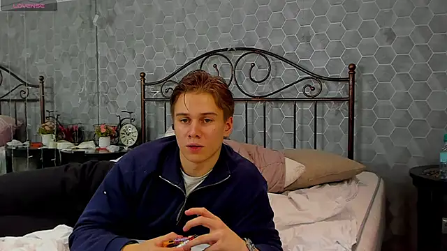 Marcus Swampov online show from 12-15-24, 05:10