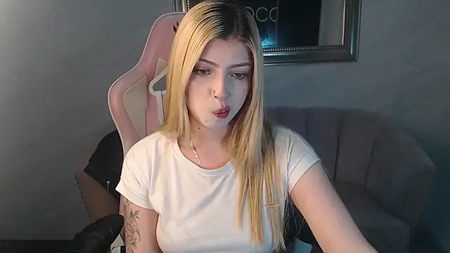 Kitty fox b online show from 01-14-25, 06:49