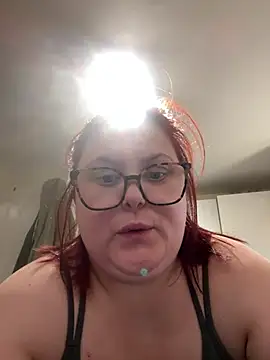 Snapshot of Tallulah-mae-xoxox chatting on 02-11-25, 04:24 Tallulah-mae-xoxox online show from 02-11-25, 04:24