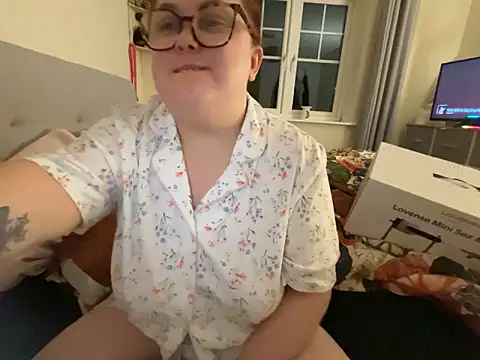 Snapshot of Tallulah-mae-xoxox chatting on 03-13-25, 11:05 Tallulah-mae-xoxox online show from 03-13-25, 11:05