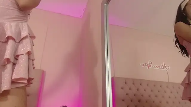 alice sofia online show from 10-30-25, 02:07