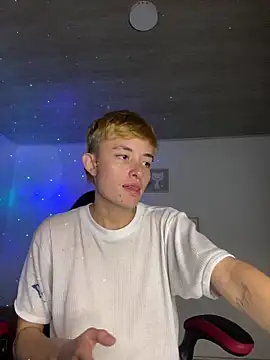 nico 18x online show from 02-11-25, 05:26