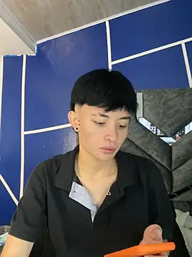 nico 18x online show from 02-13-25, 05:58