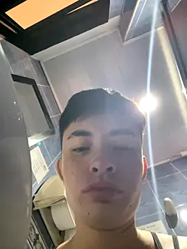 nico 18x online show from 11-04-25, 03:22