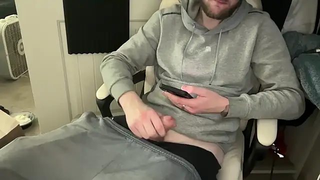 LoveItAllxHnH online show from 02-07-26, 06:55