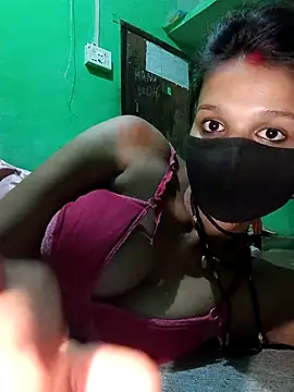 Snapshot of Hoty_girl_143 chatting on 02-12-26, 05:13 Hoty girl 143 online show from 02-12-26, 05:13