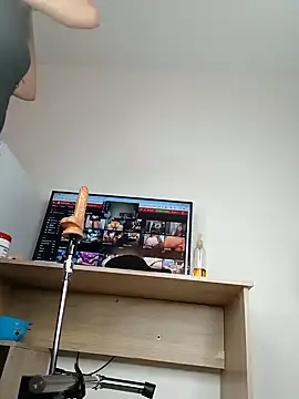 alejandra flower online show from 01-31-25, 05:42