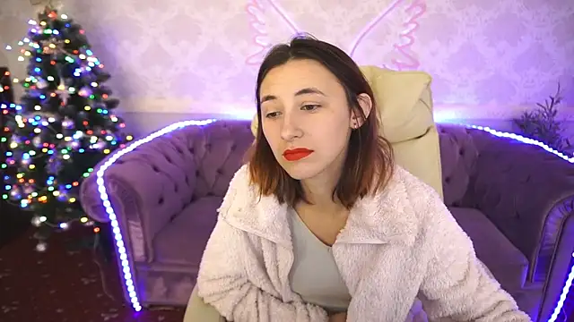 Roxy Rayy online show from 12-16-24, 10:45