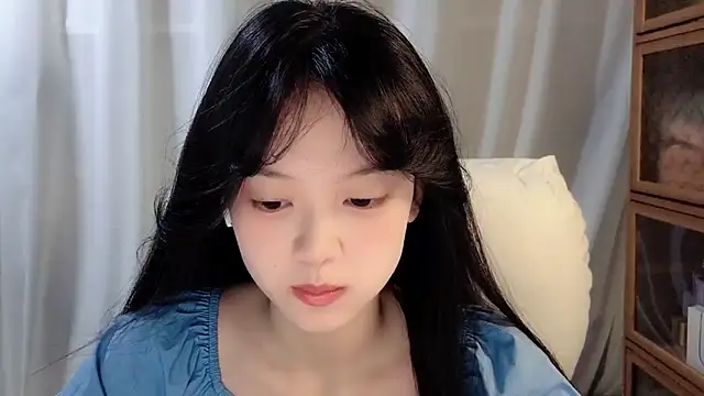 Snapshot of max688 chatting on 10-19-25, 01:12 max688 online show from 10-19-25, 01:12