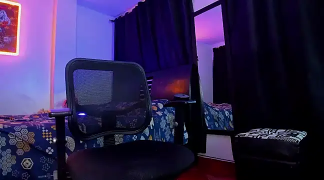 Giomar Reyes online show from 02-13-25, 03:07