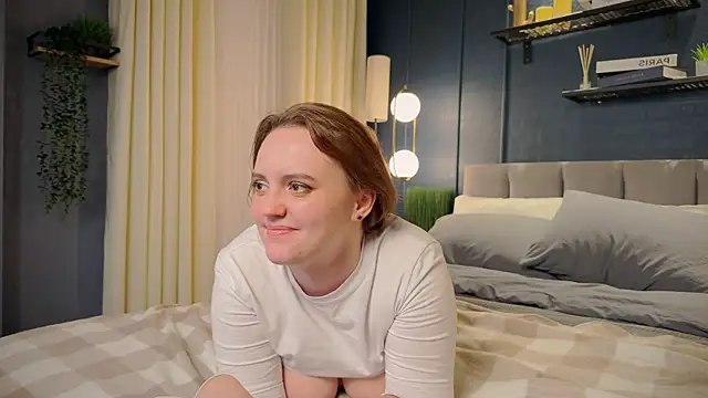 Lella Ryann  online show from 01-17-25, 11:18